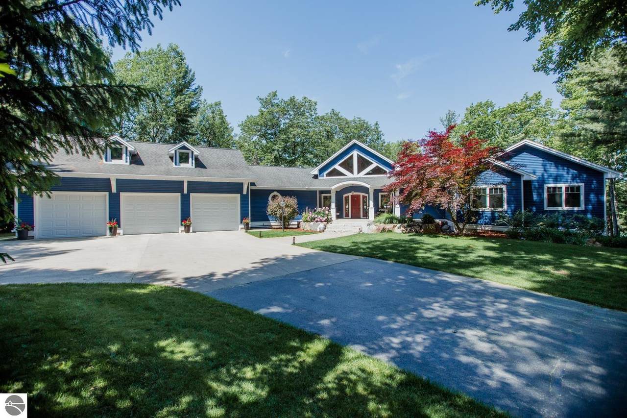 6802 Brandow Woods Drive - Photo 1