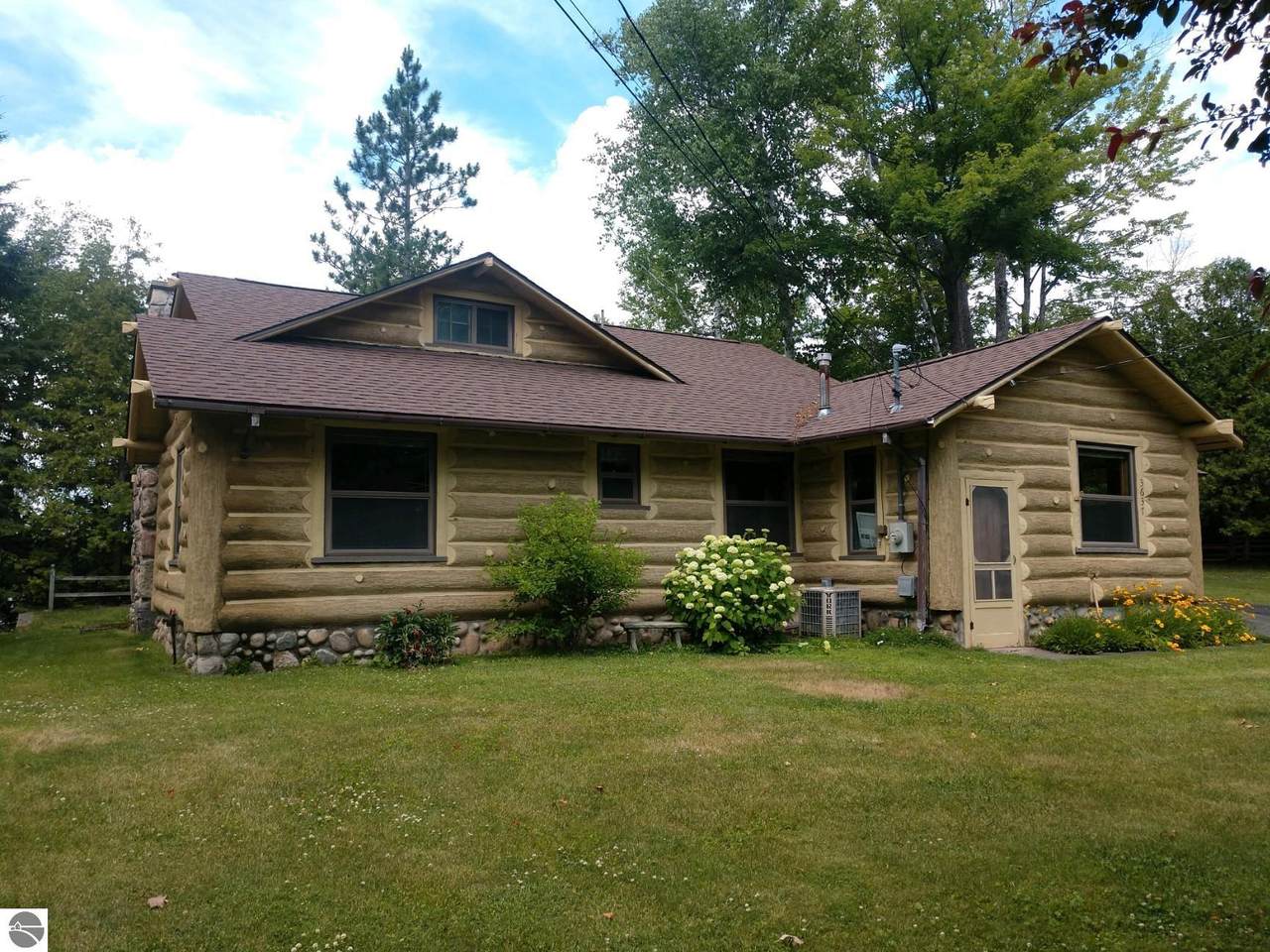 3637 Lakeside Drive - Photo 1