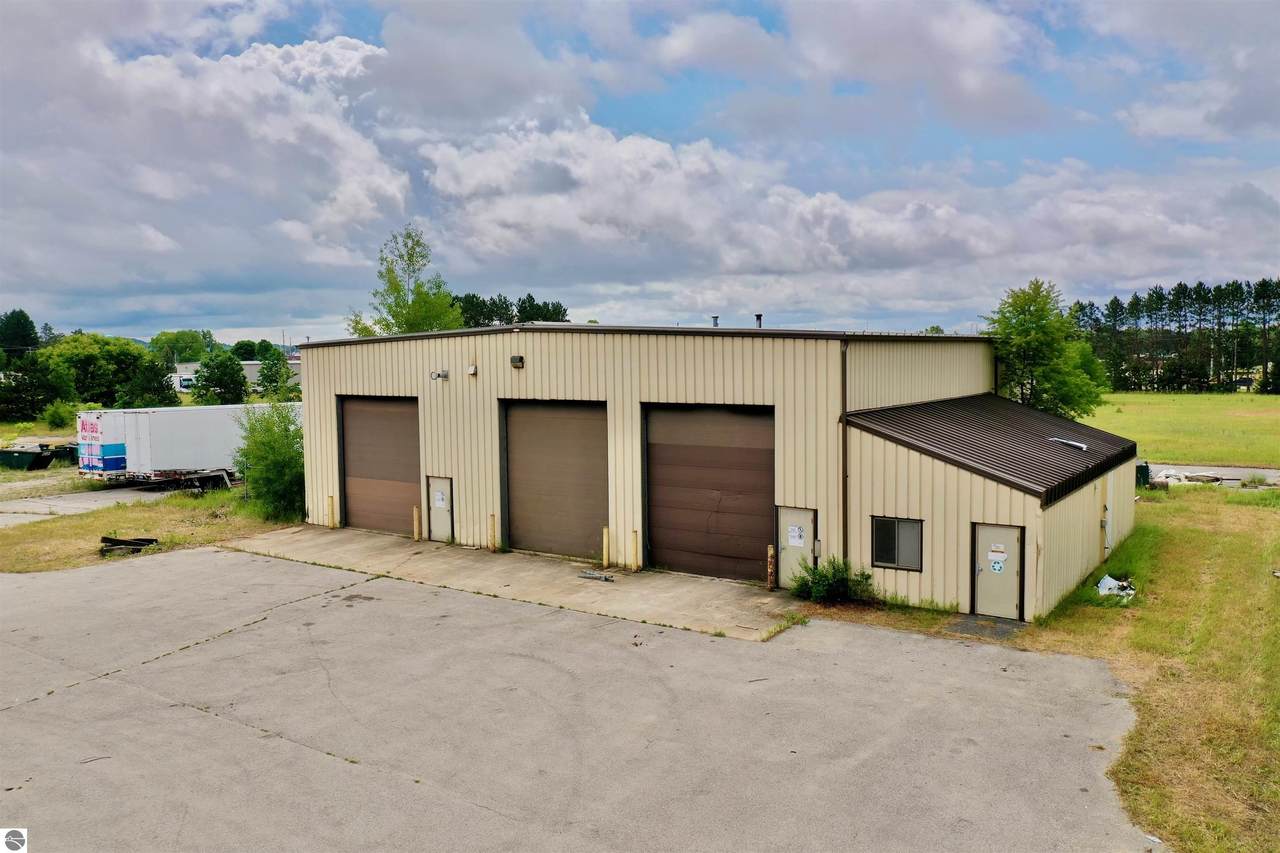 4763 39 1/4 Road - Photo 1