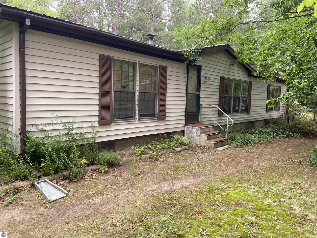 11572 Centralia Avenue - Photo 1