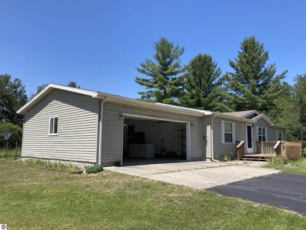 805 Sensabaugh Road - Photo 1