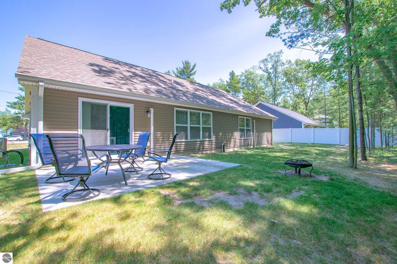 840 Munson Avenue - Photo 1