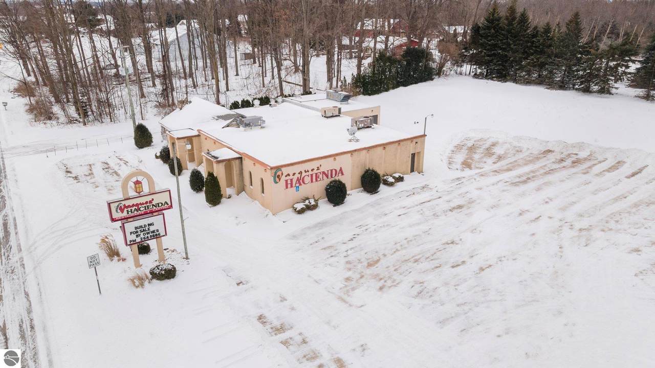 11324 Us-31 - Photo 1