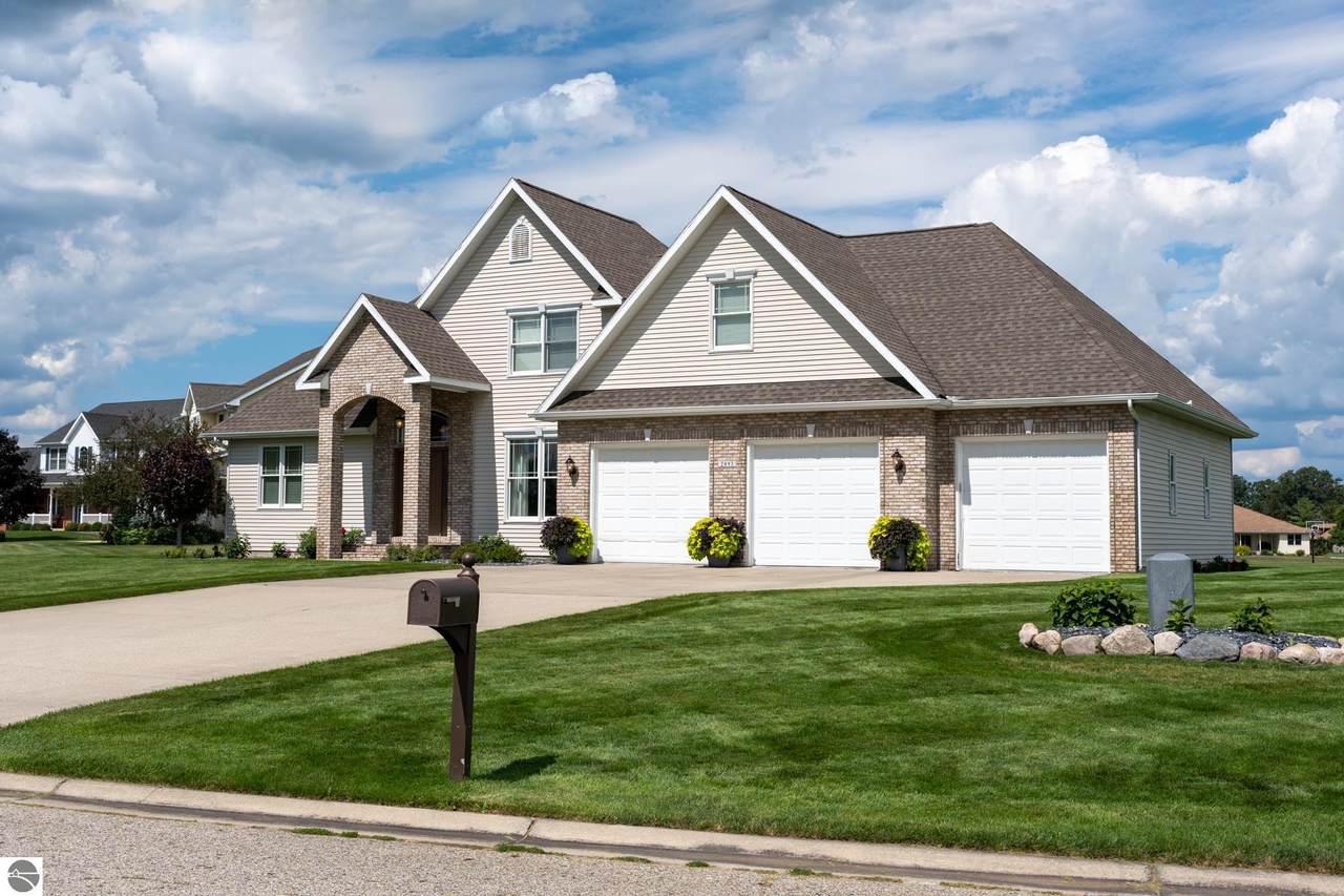 2093 Cobblestone Court - Photo 1