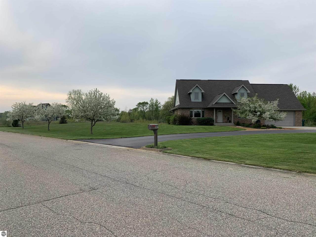 6845 Links Drive - Photo 1