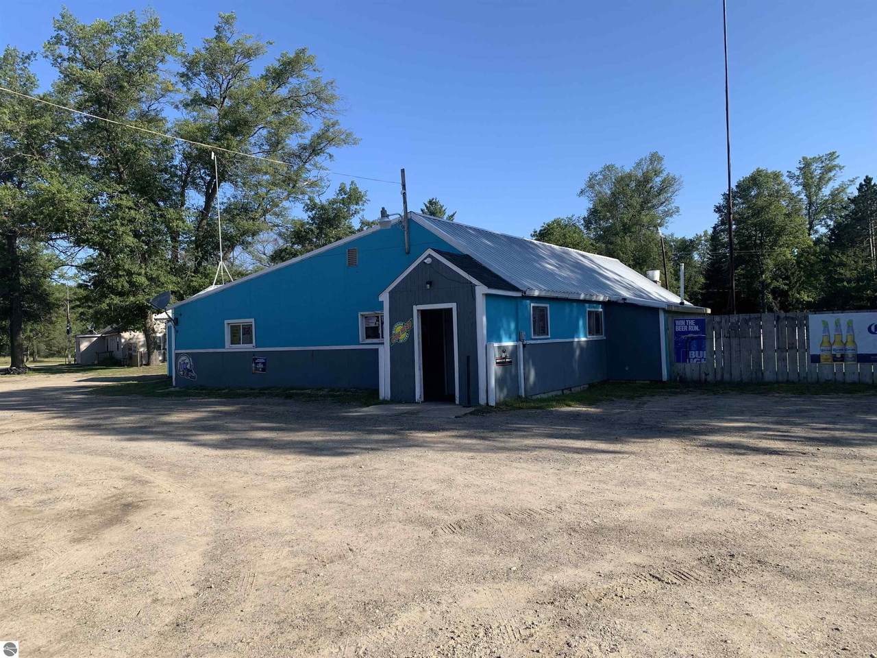 501 Davis Street - Photo 1