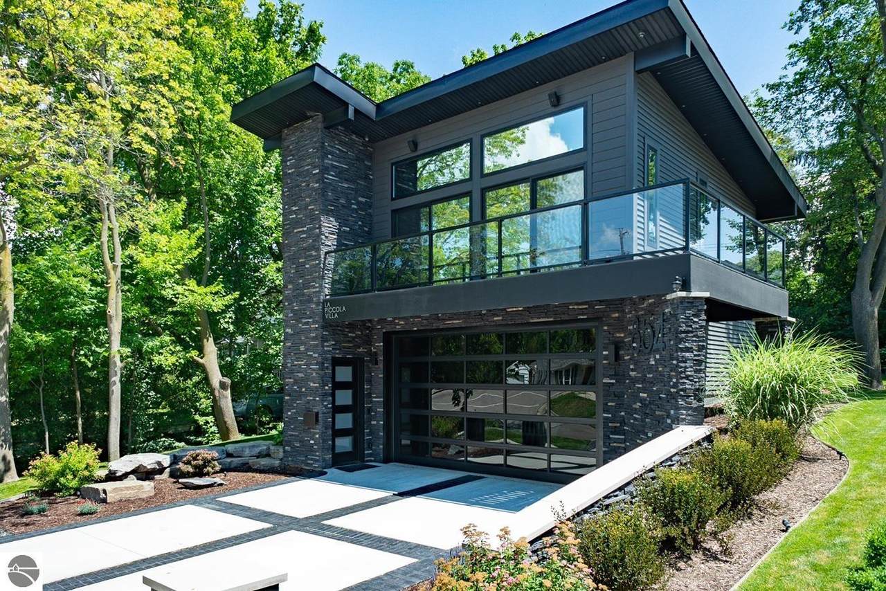 854 Touraine Ave. - Photo 1
