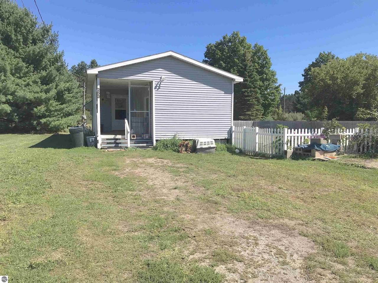 253 Bendon Road - Photo 1