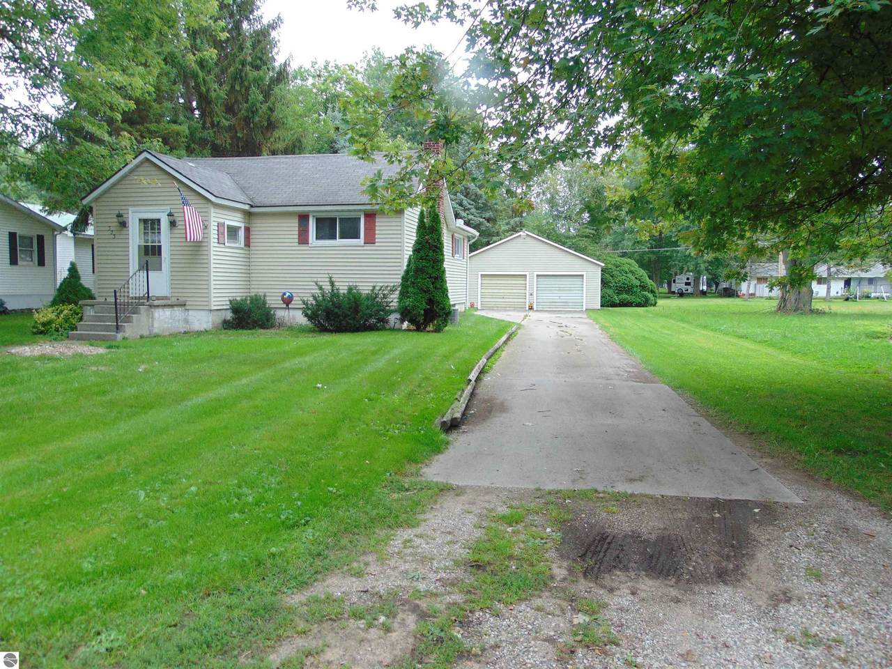 323 1st Street - Photo 1