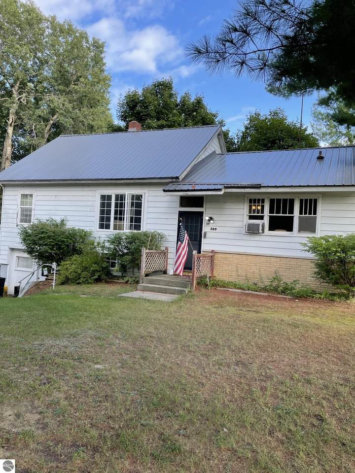 389 Mill Street - Photo 1