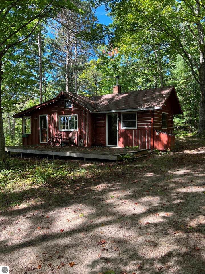 16667 Clawson Drive - Photo 1