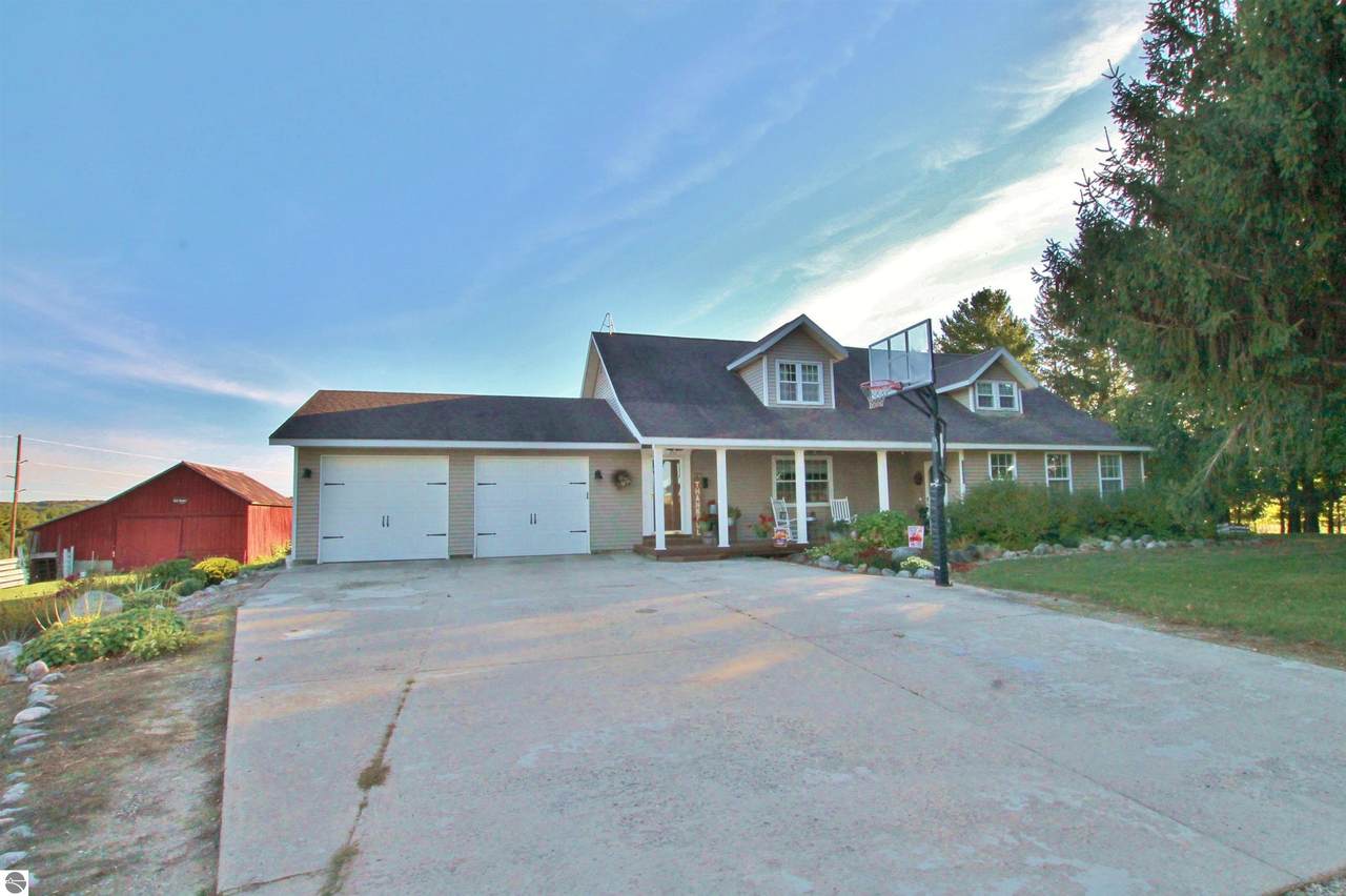 11125 Bennett Hill Road - Photo 1