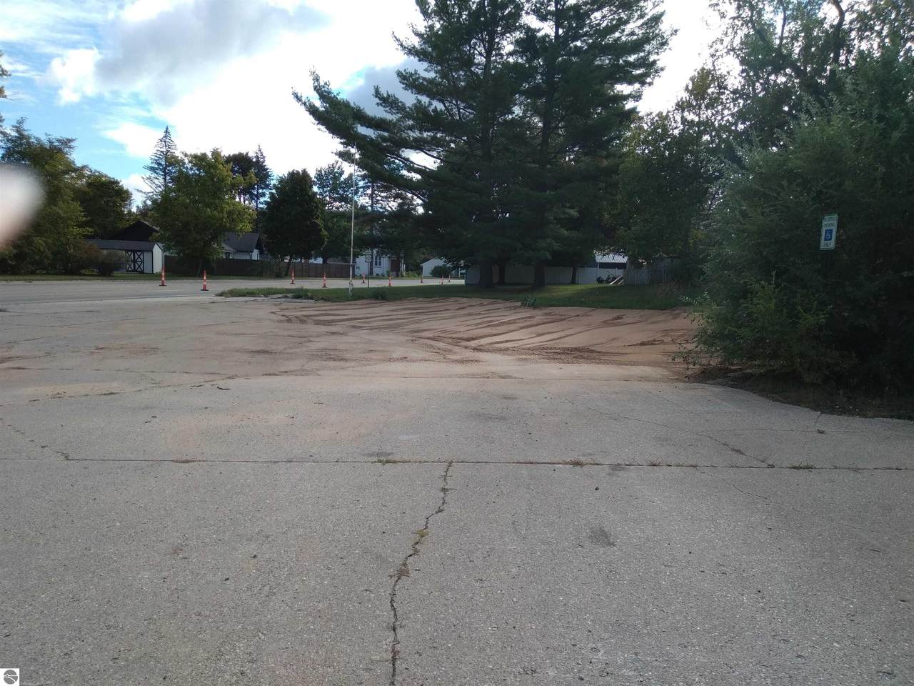 406 5th Street - Photo 1
