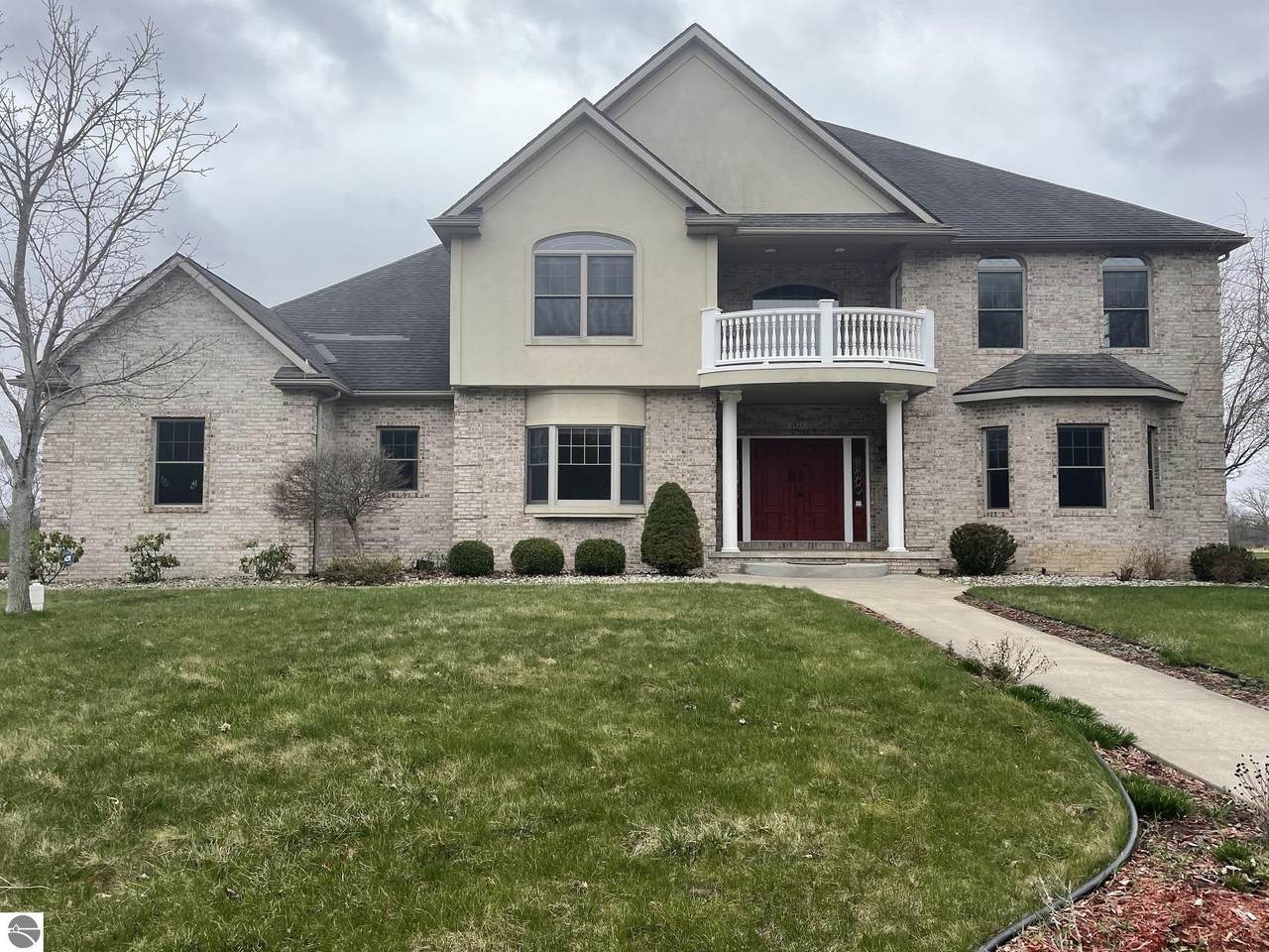 1821 Woods Way - Photo 1