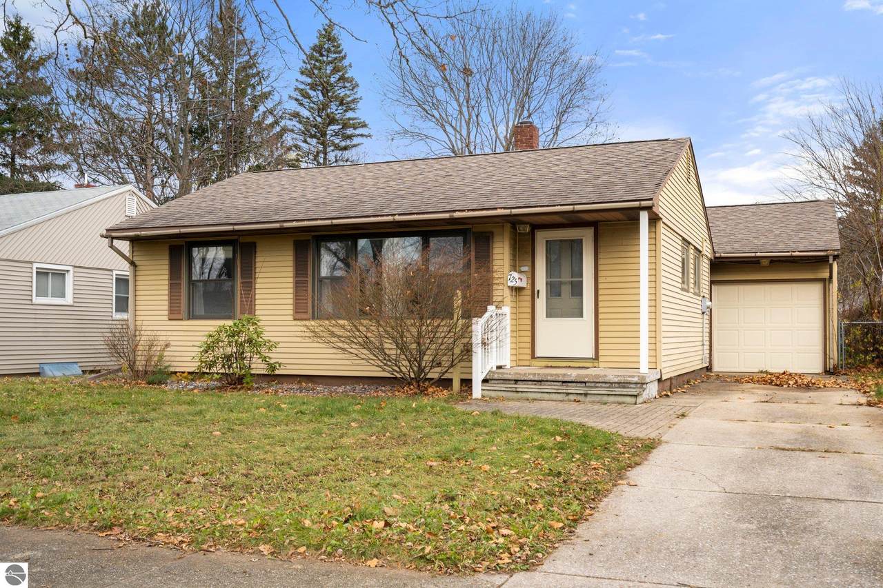 725 Stimson Street - Photo 1