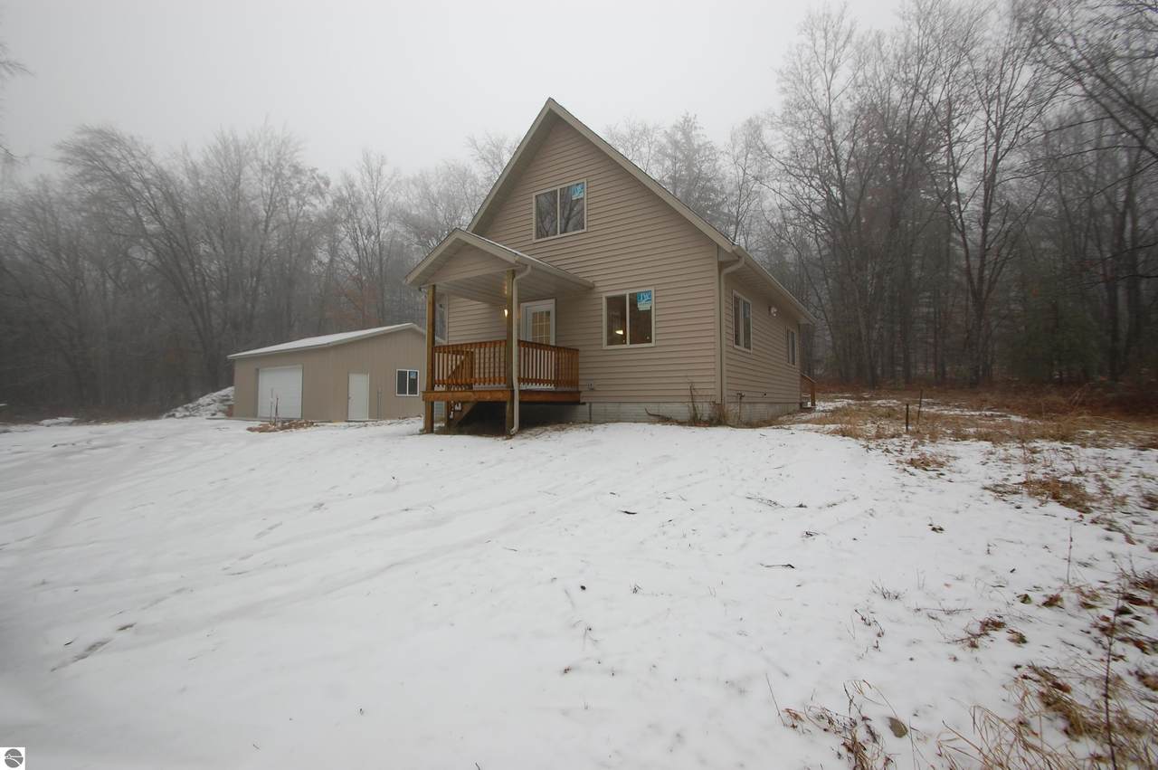 1000 Clear Lake Road - Photo 1