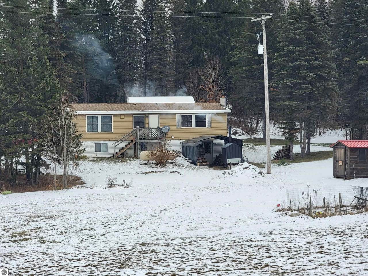 8060 Pioneer Road - Photo 1