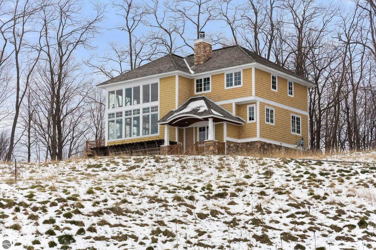 11805 Orchard Hill Drive - Photo 1