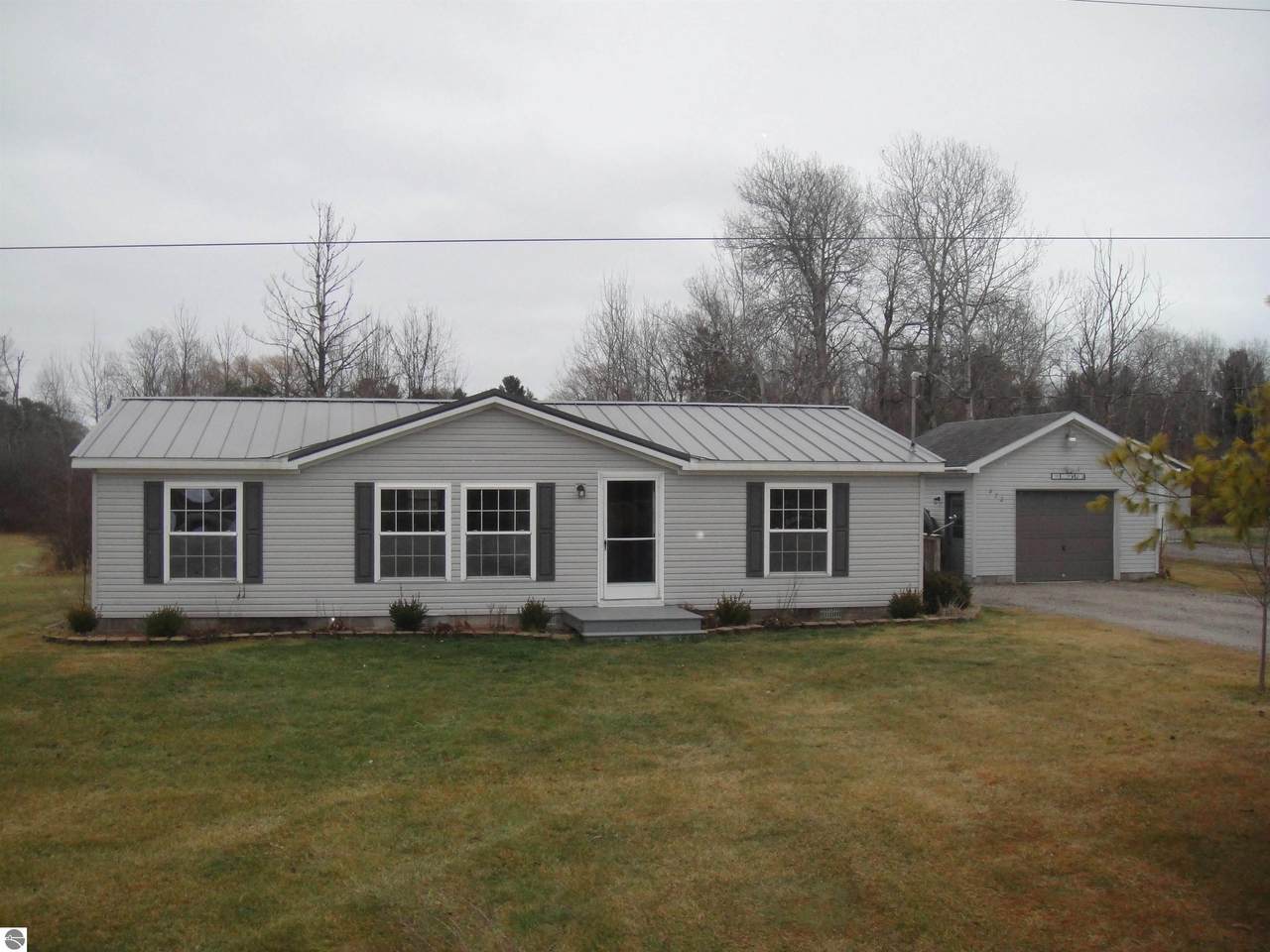 472 Lake Maynard Trail - Photo 1