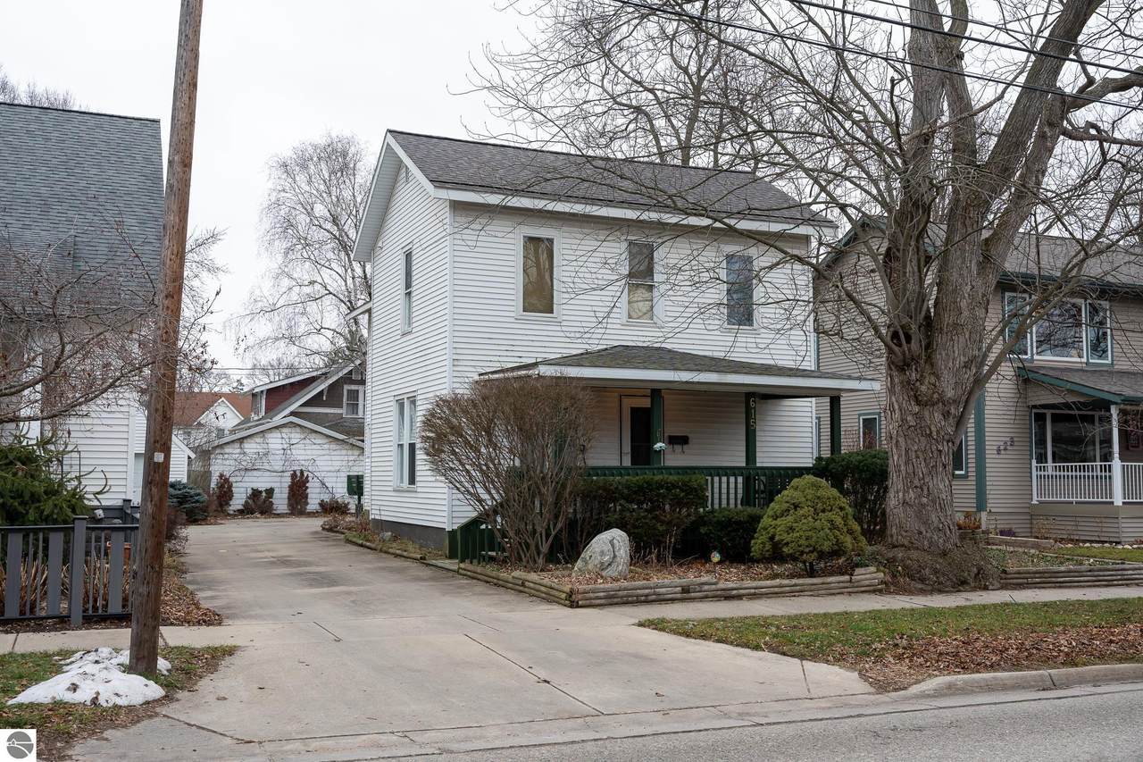 615 Washington Street - Photo 1