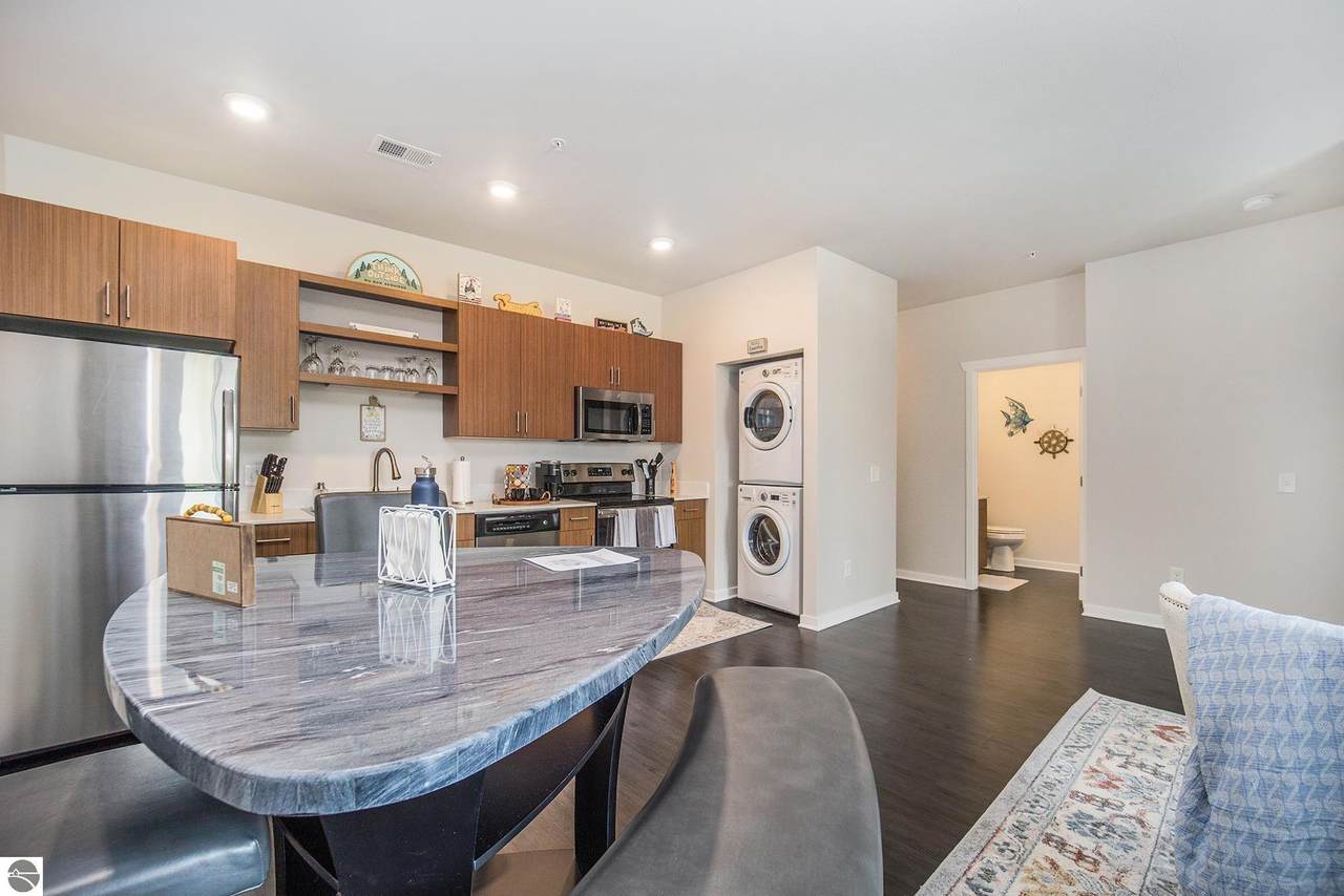 630 Garfield - Photo 1
