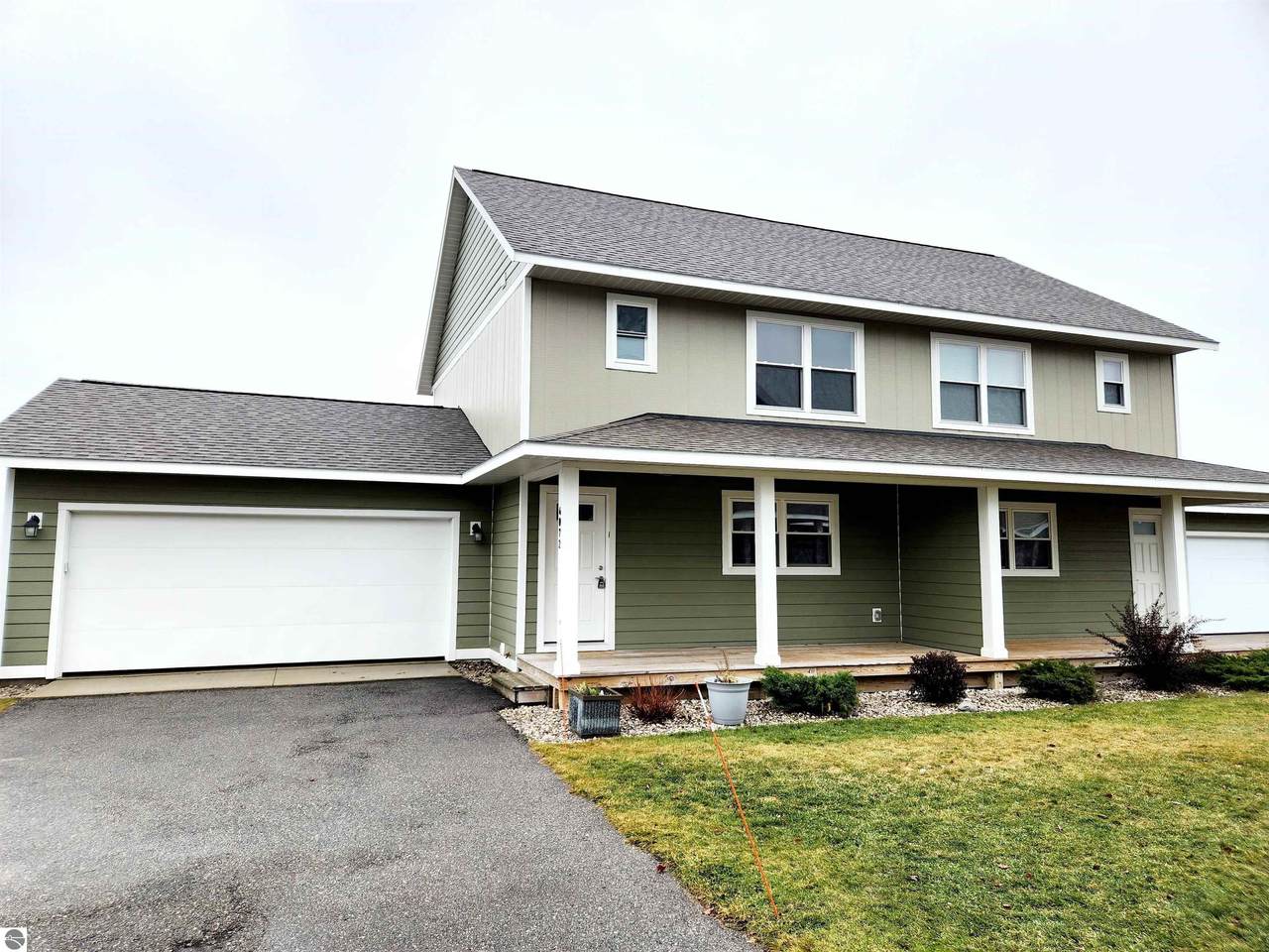 4072 Quincy Court - Photo 1