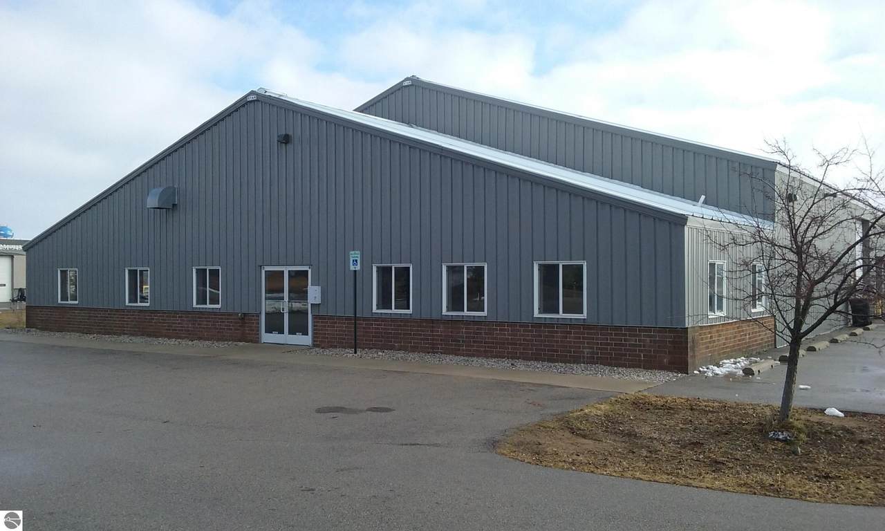 945 Silver Lake Road - Photo 1