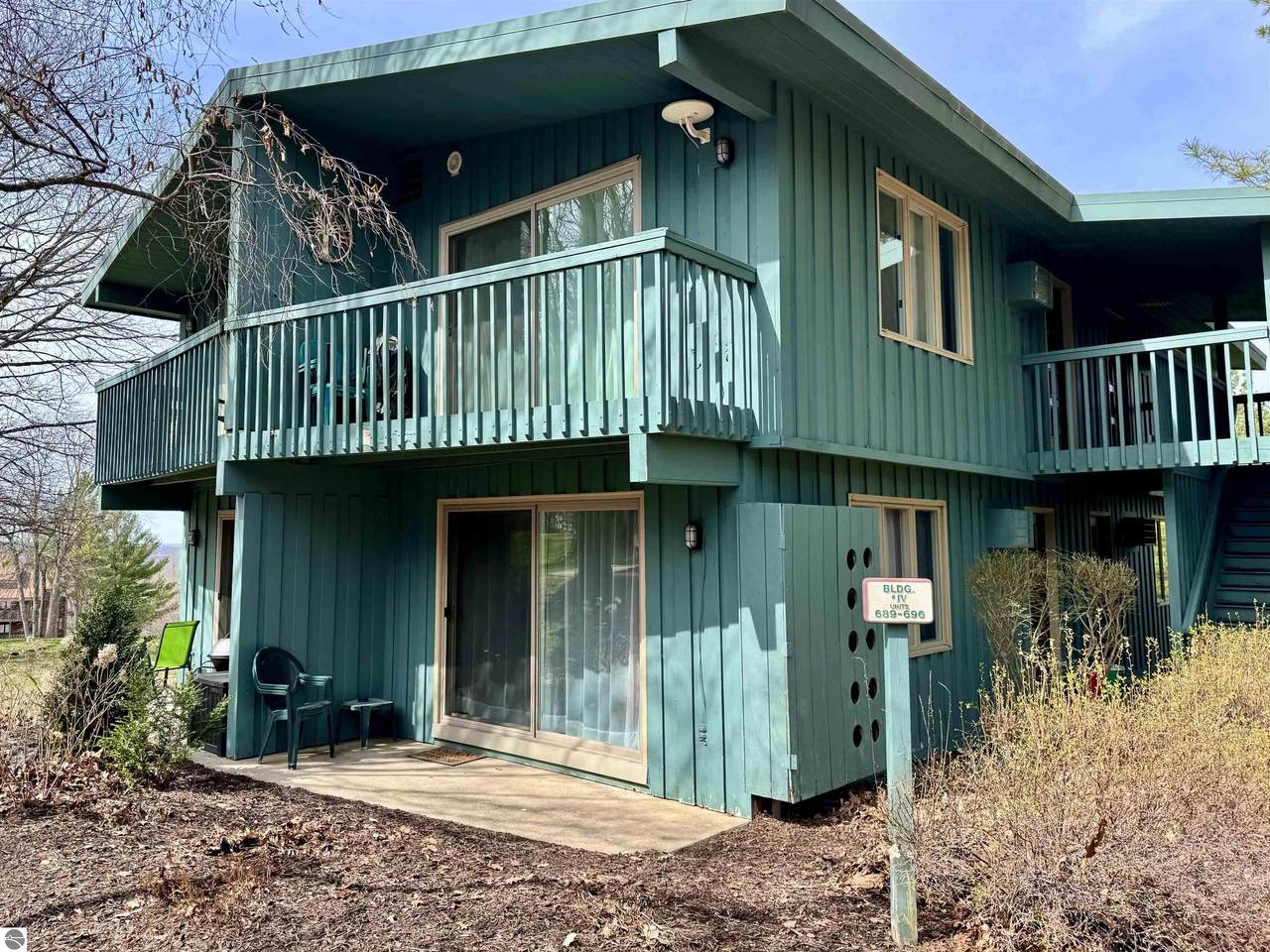 5712 Shanty Creek Road - Photo 1