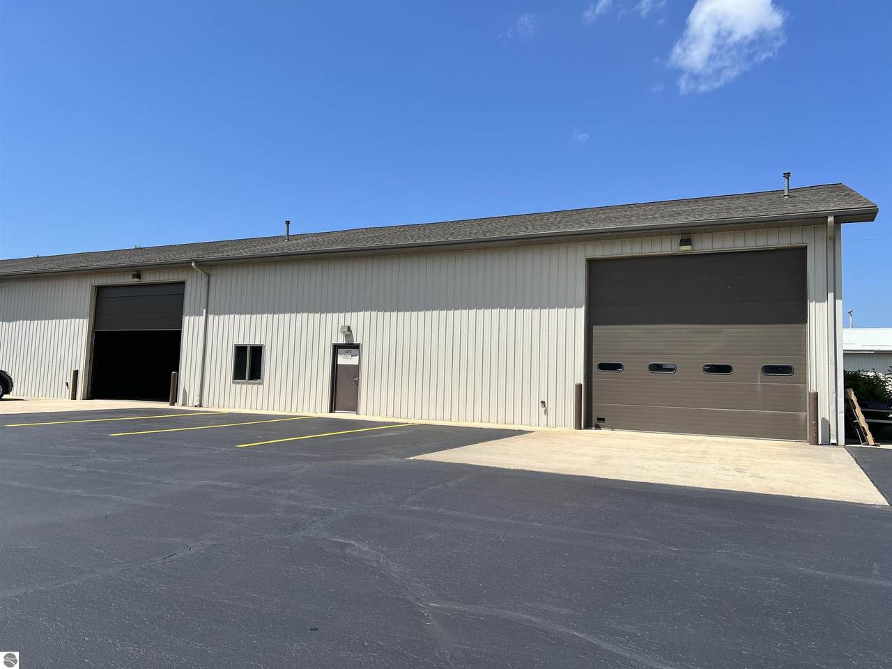 6272-6278 Bates Road - Photo 1