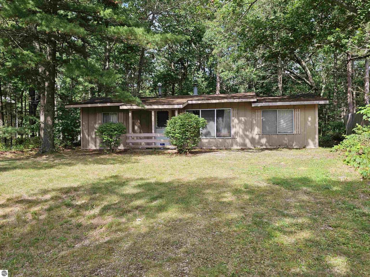 3935 Forest - Photo 1