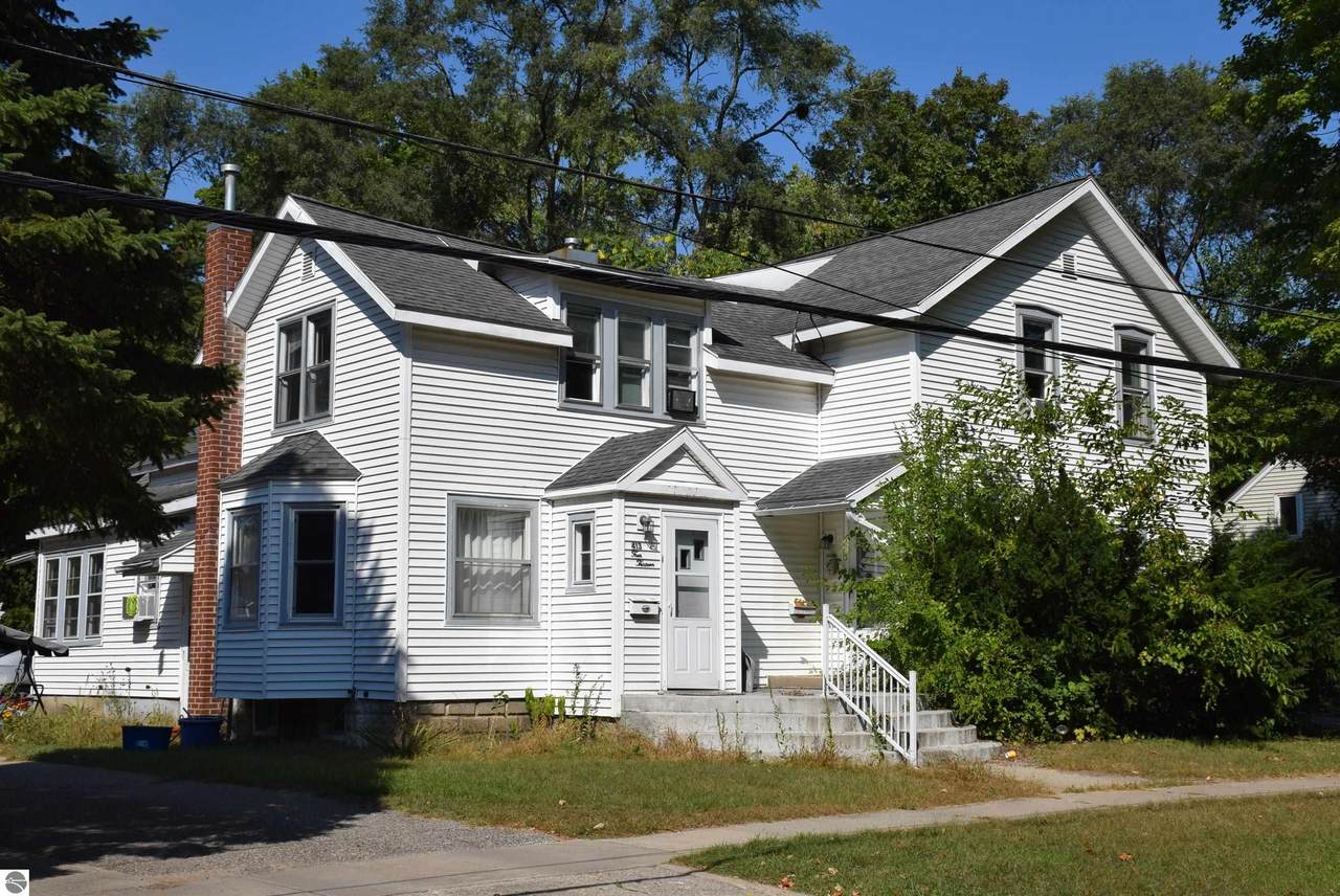 413 Fancher Street - Photo 1