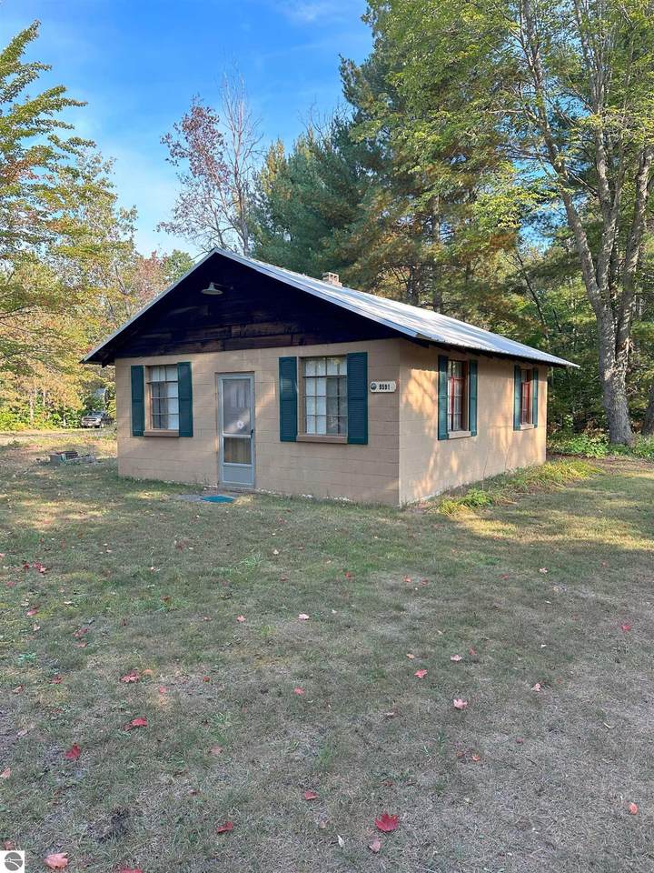 9591 Tower Road - Photo 1