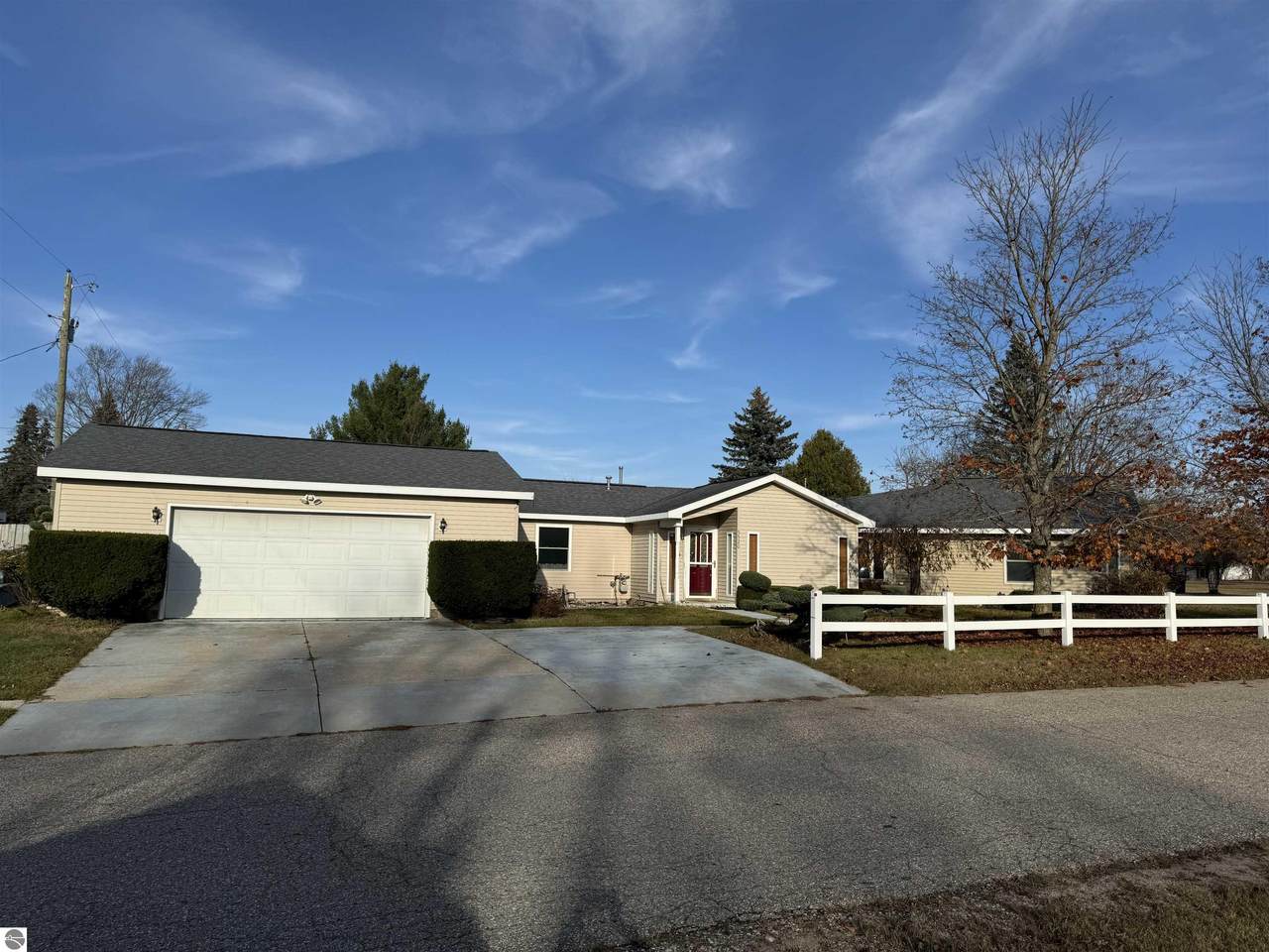 5520 Boardman - Photo 1