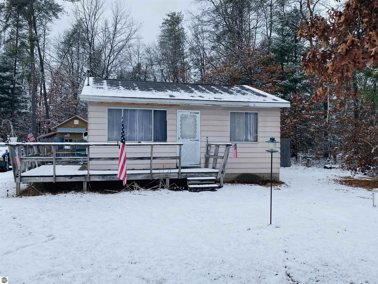 4038 Brookview Drive - Photo 1