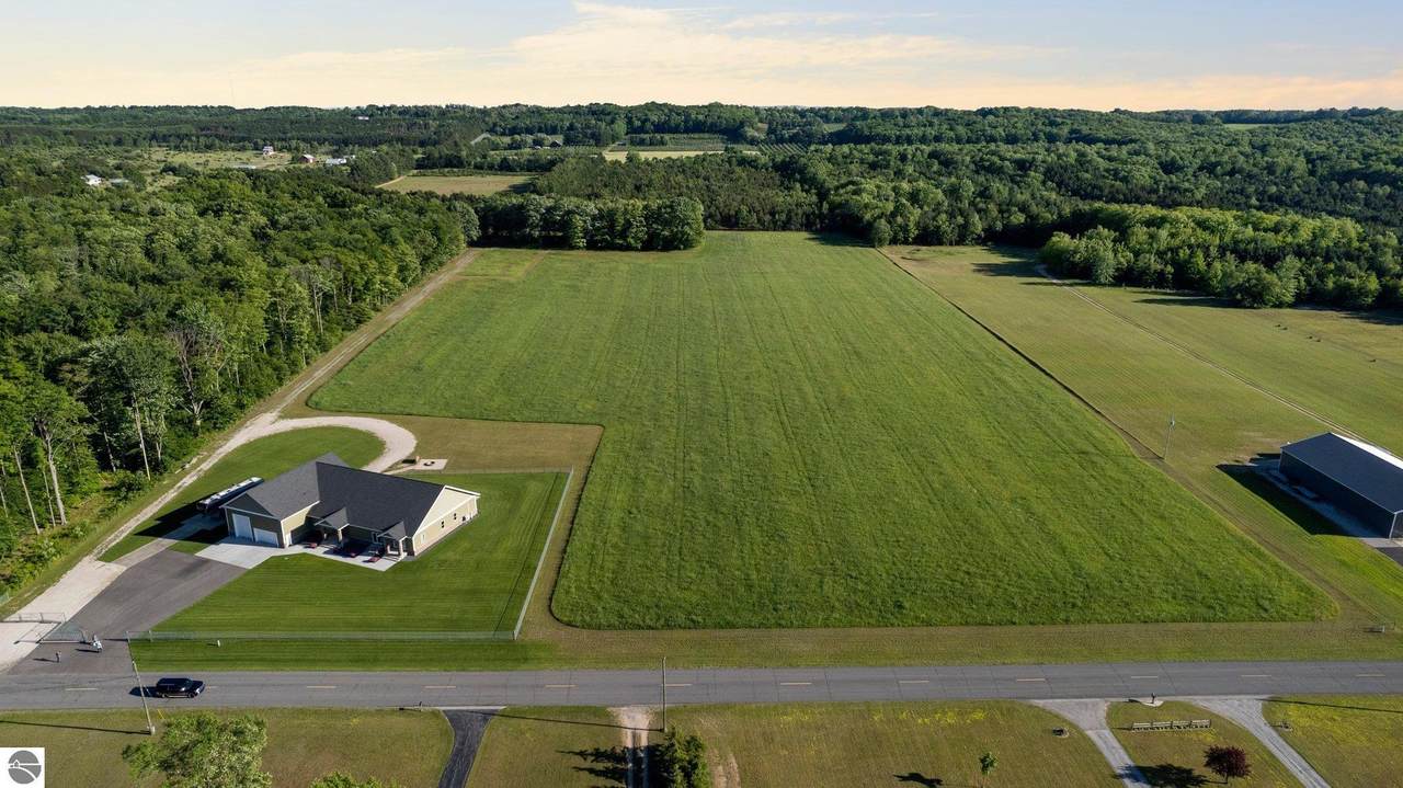 5859 Potter Road - Photo 1