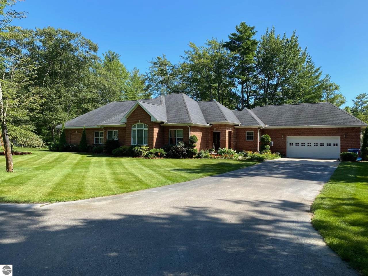 4507 Gowen Road - Photo 1