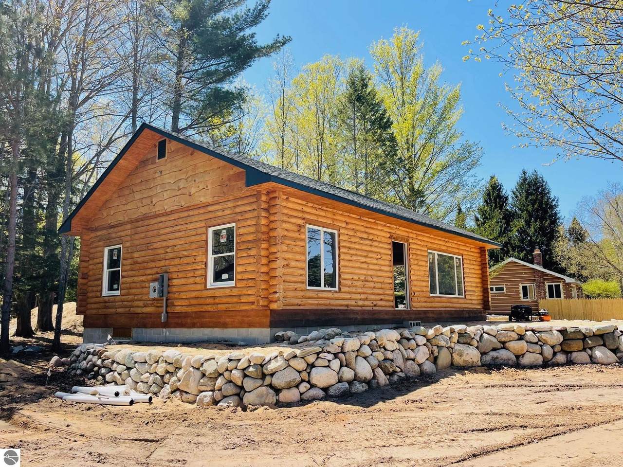 7723 Mile Point Drive - Photo 1