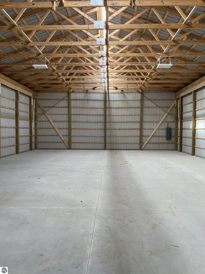 https://bt-photos.global.ssl.fastly.net/nglrmls/1280_boomver_1_1933970-2.jpg