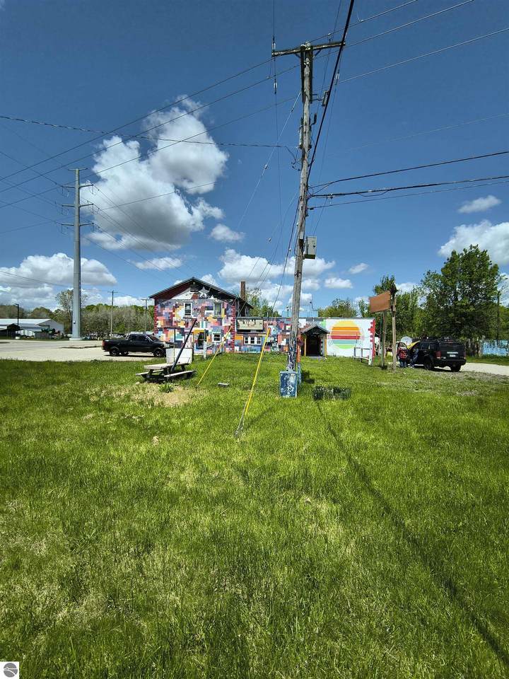 5496 Isabella Road - Photo 1