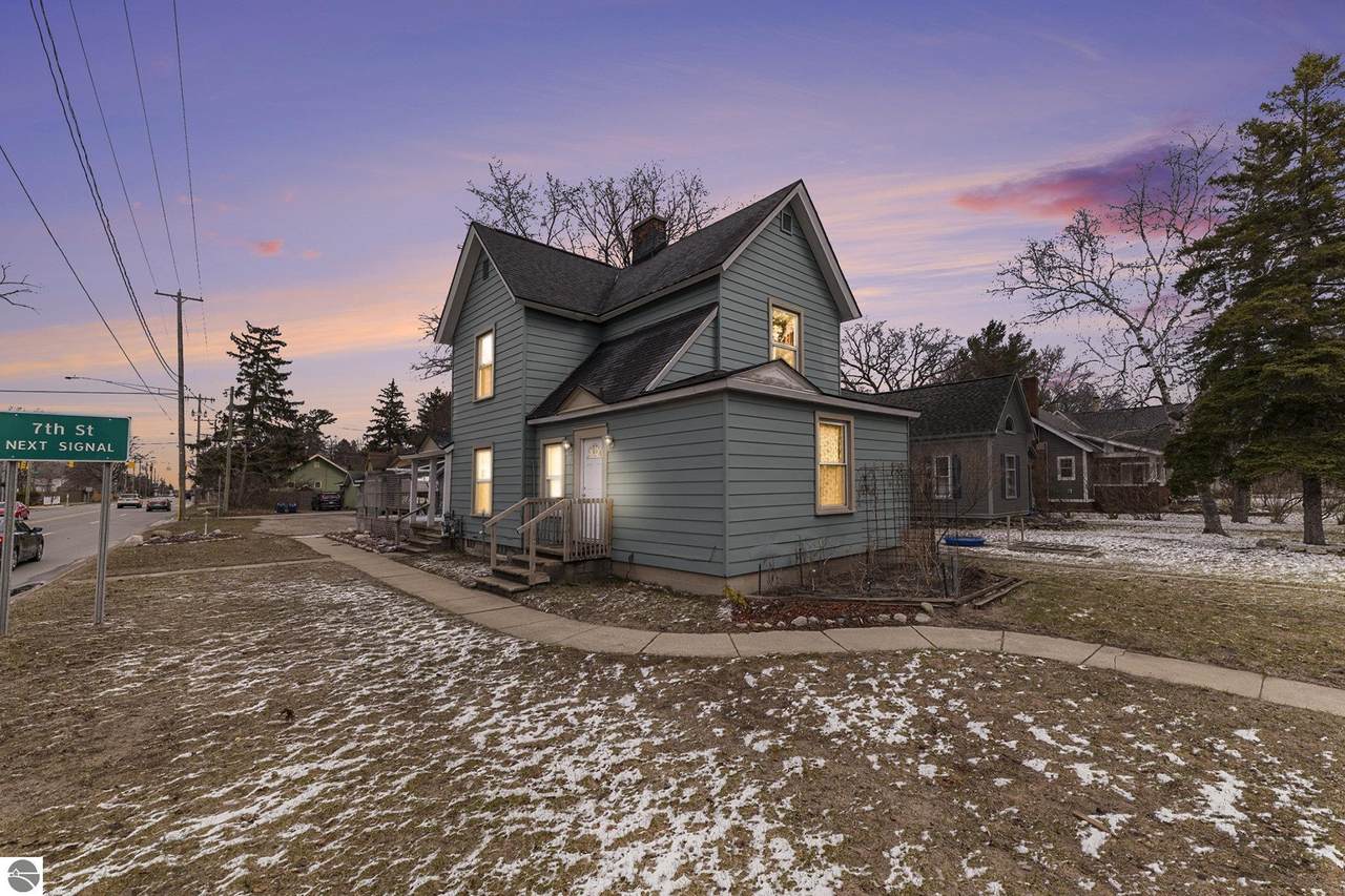 630 Eighth Street - Photo 1