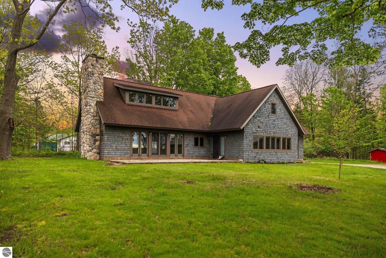 6675 Walker Street - Photo 1