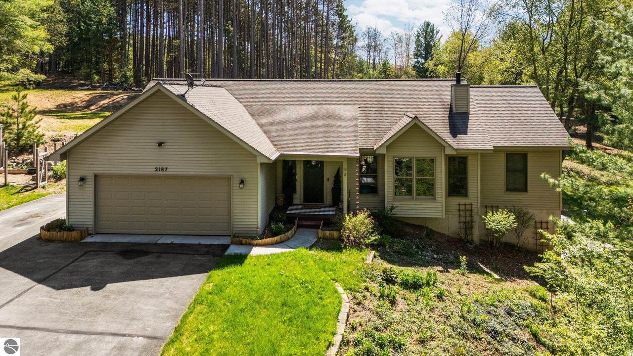 2187 River Highlands Lane - Photo 1