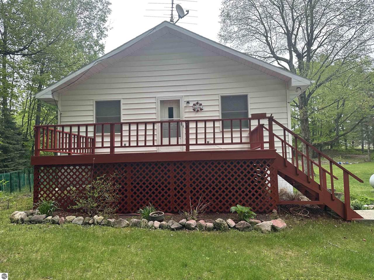 142 Forest Trail - Photo 1