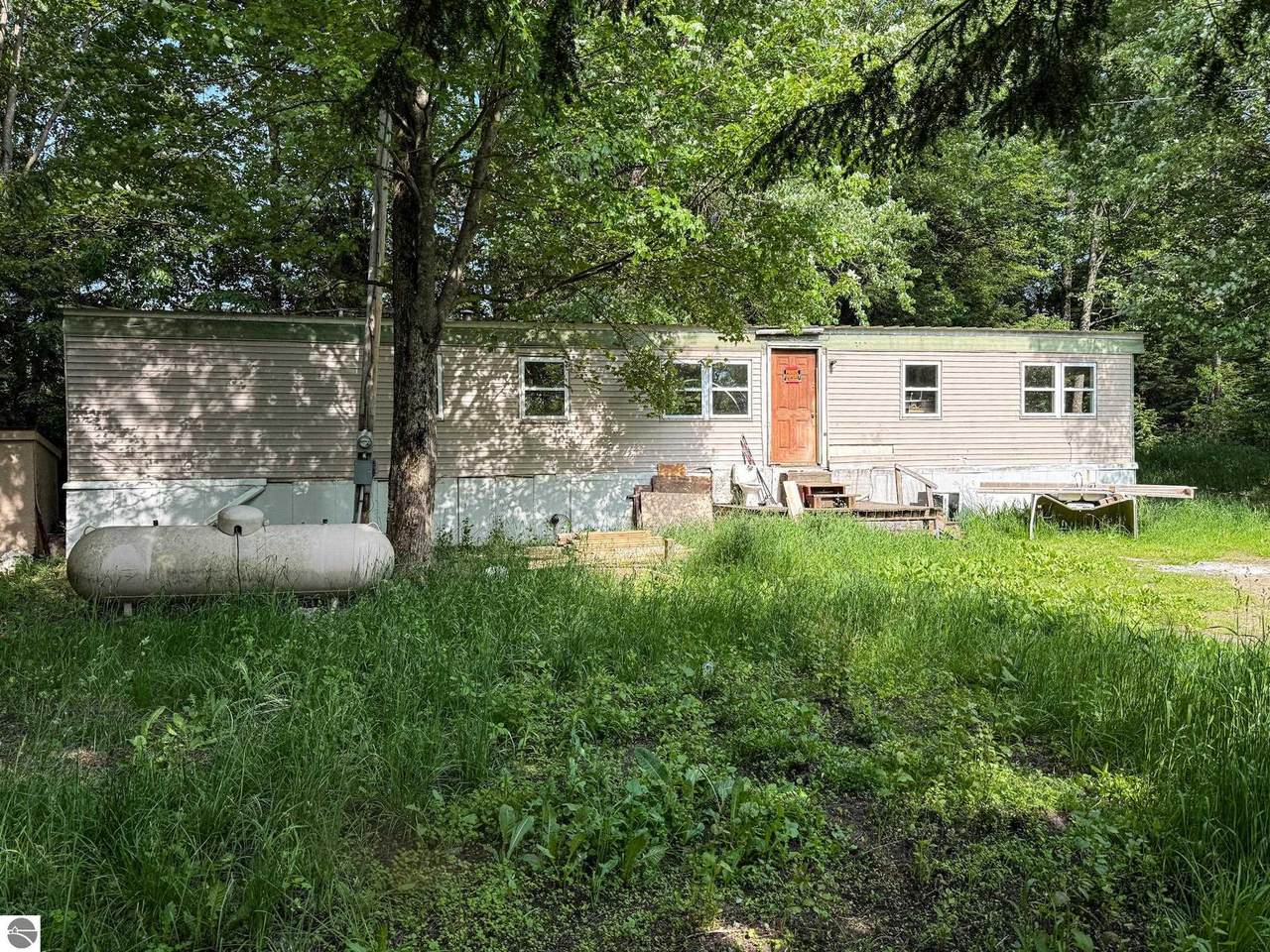 7671 27 Road - Photo 1