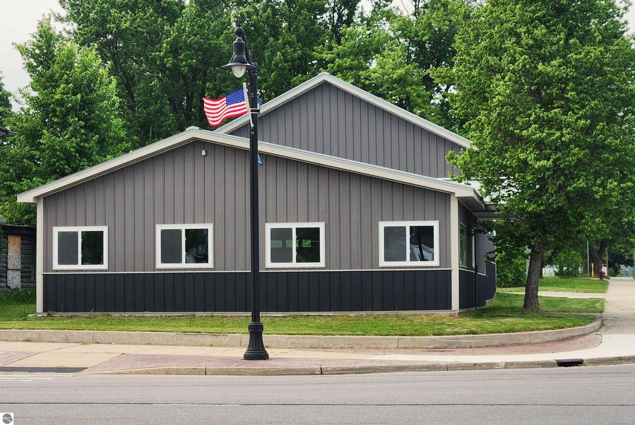 102 + 3 Wexford Avenue - Photo 1