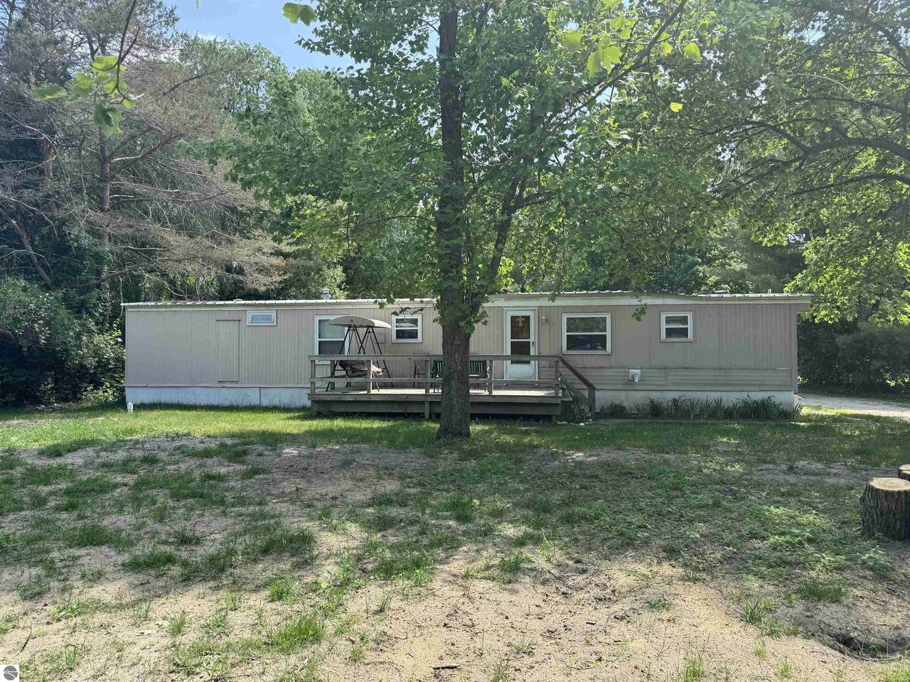 126 Chippewa Trail - Photo 1