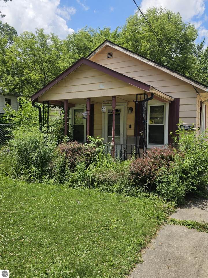 1318 Knapp Road - Photo 1