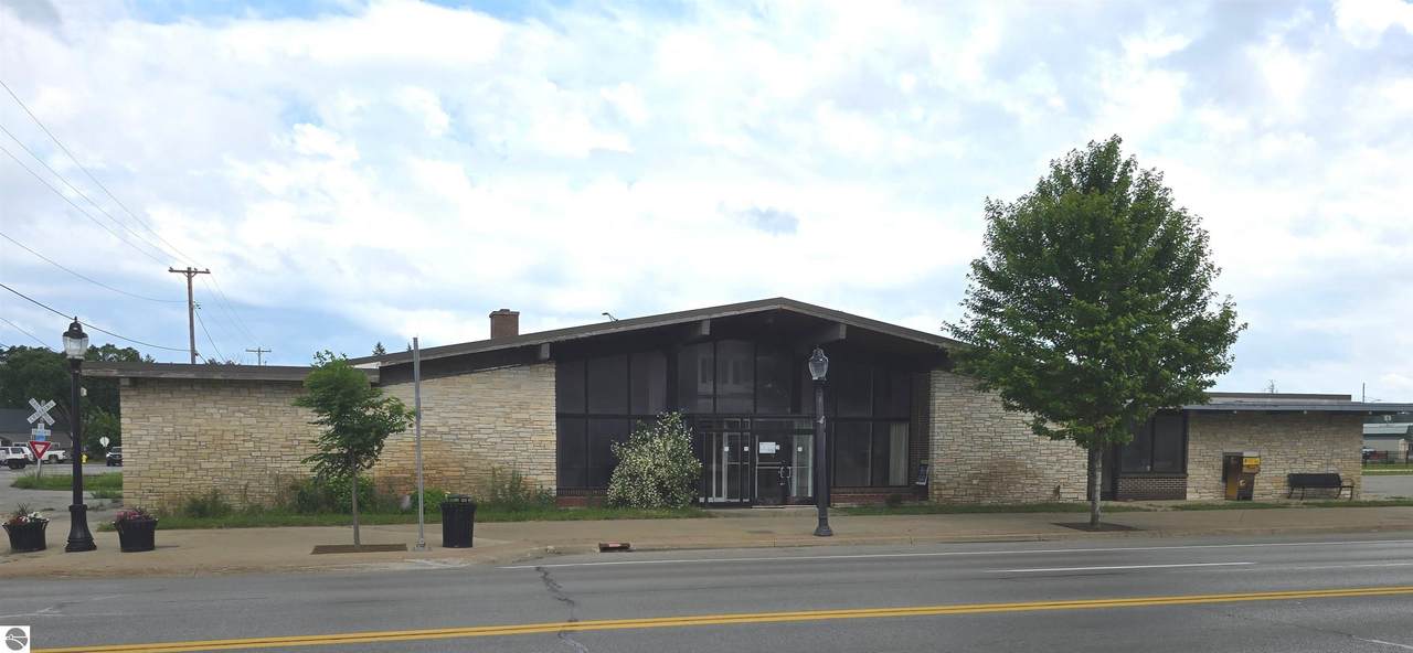 301 Cedar Street - Photo 1