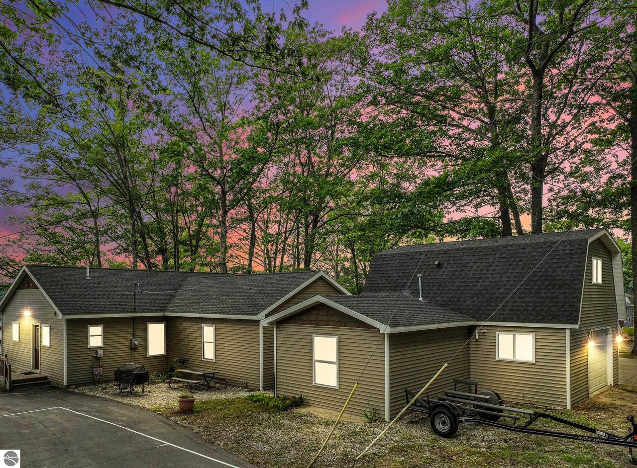 8303 Sapphire - Photo 1