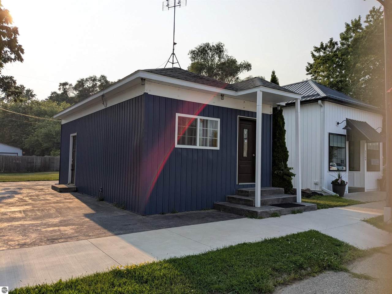 3259 Woodruff Road - Photo 1